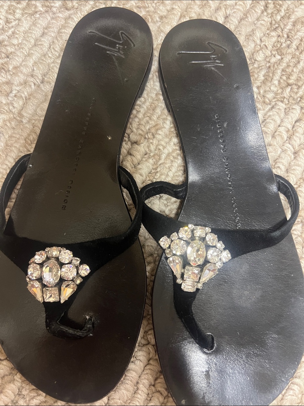 Giuseppe Zanotti Black Crystal-Cluster Thong Sandals